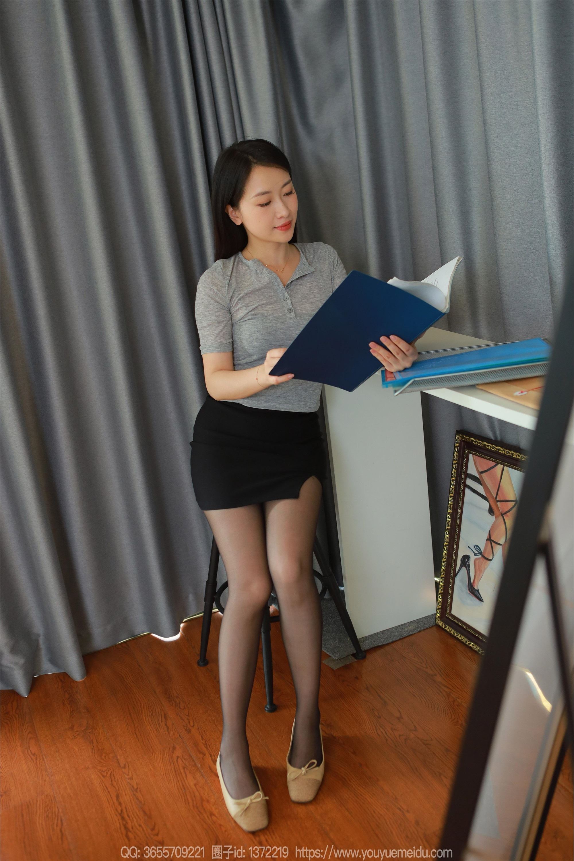 IESS异思趣向  2024.05.05 丝享家 1733 小婕《黑丝短裙（下）》